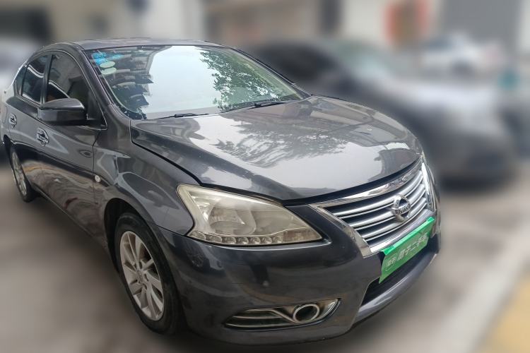 Used Nissan Sylphy 2012 1.6 XL CVT Luxury Edition Front Right 45 Deg