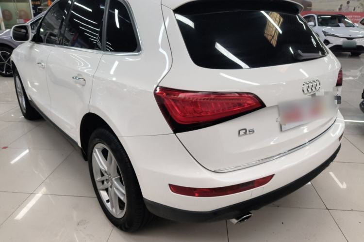 Used Audi Q5 2016 40 TFSI Comfort Model Exterior 8