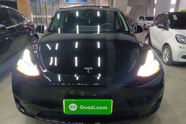 Used Tesla Model Y 2023 Rear-Wheel-Drive Version
