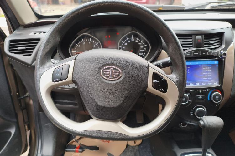 Used FAW Xiali N7 2015 1.3L Automatic Prestige Model