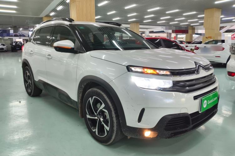Used Citroen C5 AIRCROSS 2019 350THP Enjoyment Model China V Standard Front Right 45 Deg