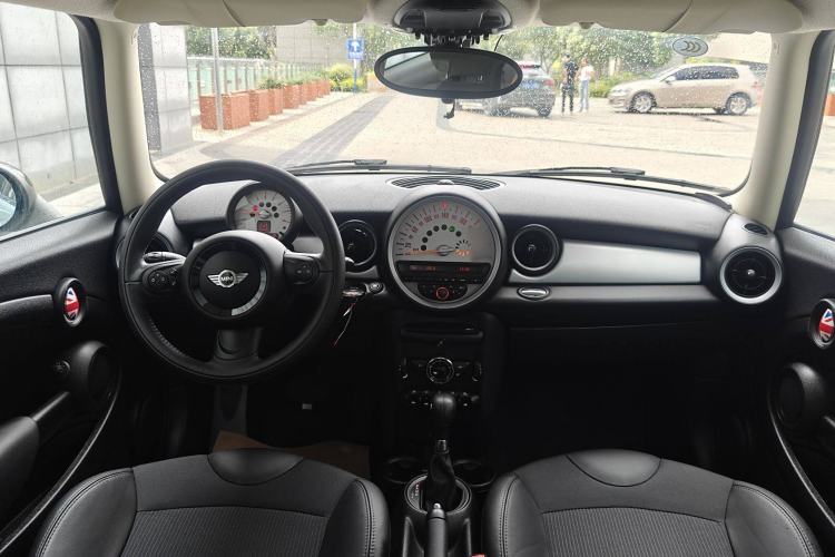 Used MINI MINI 2012 1.6L COOPER Baker Street