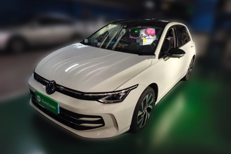 Used Volkswagen Golf 2025 Facelifted 300TSI Pro