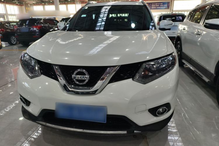 Used Nissan X-Trail 2015 2.0L CVT Comfort MAX Edition 2WD