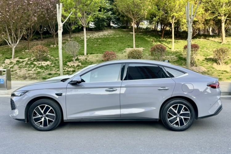 Used BYD Qin L 2026 DM-i 128KM Leading Edition Exterior 4