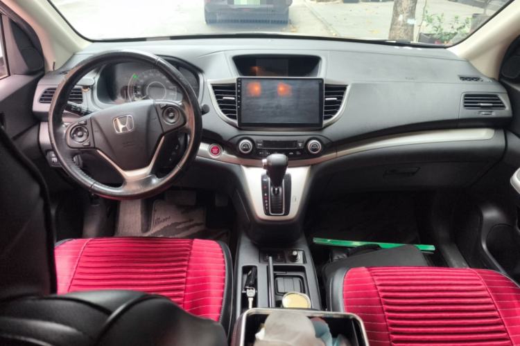 Used Honda CR-V 2013 2.4L four-wheel drive luxury version Center Console