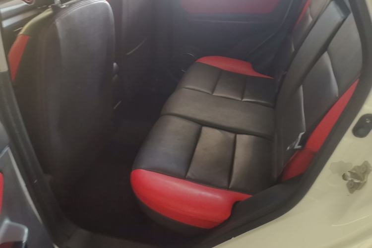 Used BAIC Senova X25 2015 1.5L automatic luxury version
