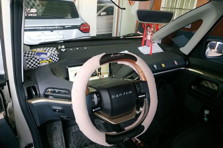 Used Baojun KiWi EV 2022 Designer Lite Edition Ternary Lithium Center Console