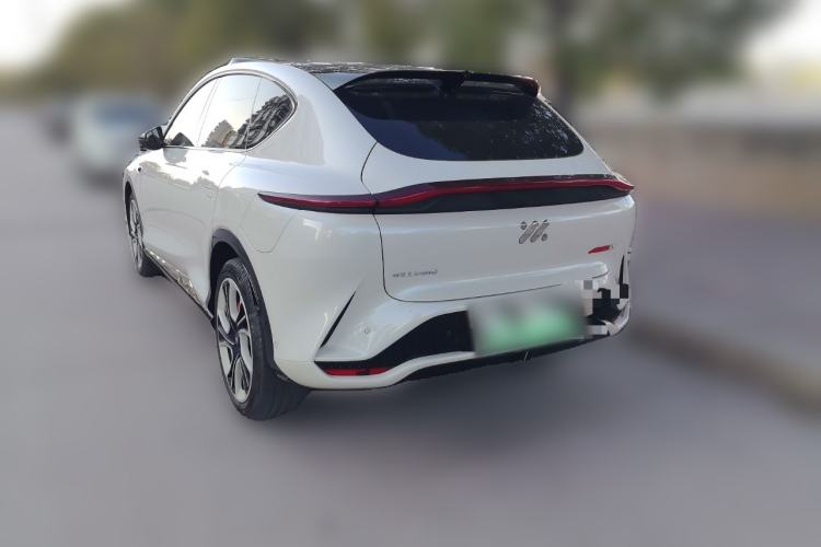 Used IM LS7 2023 100kWh Lux All-Wheel-Drive Version Rear Left 45 Deg