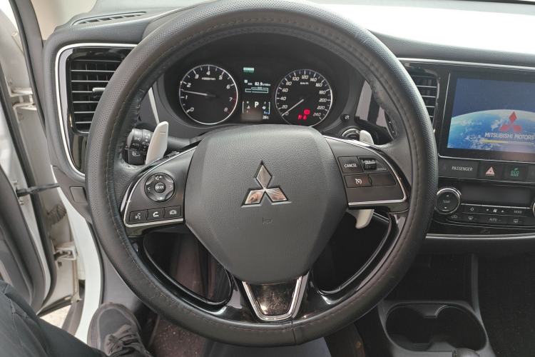 Used Mitsubishi Outlander 2016 2.4L 4x4 Elite Edition 5 Seats