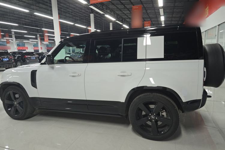 Used Land Rover Defender 2025 110 3.0T P400 – Dynamic HSE