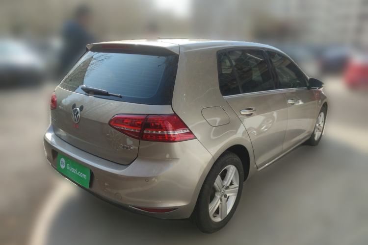 Used Volkswagen Golf 2016 1.6L Automatic Comfort Model Rear Right 45 Deg