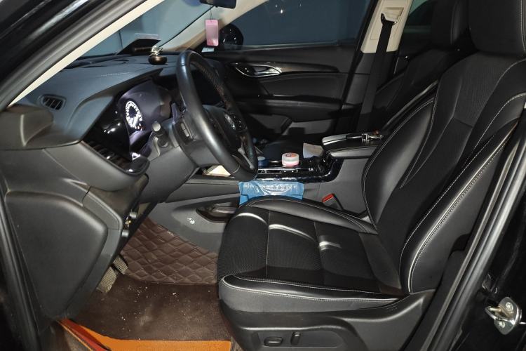 Used Buick Envision 2023 Encore Plus 652T Five-Seat Luxury Model
