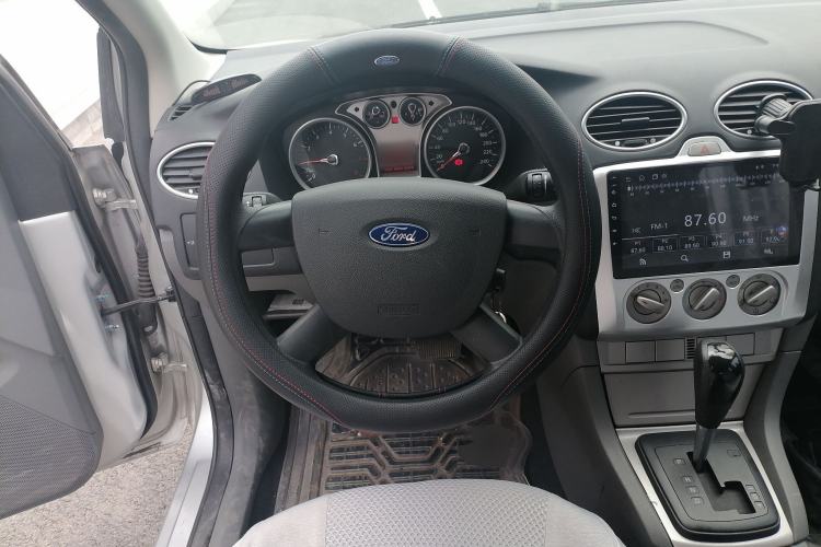 Used Ford Focus 2012 Hatchback Classic 1.8L Automatic Base Model
