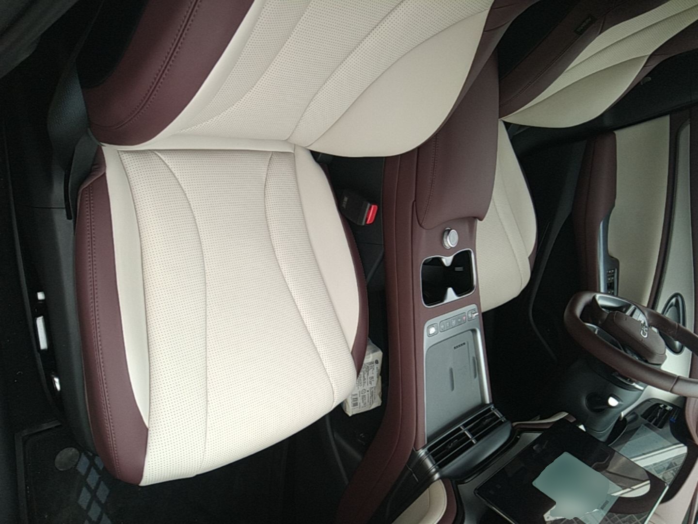 BYD Seal 07 DM-i 2026 DM-i 1.5T 230km Flagship Edition — снимка 19