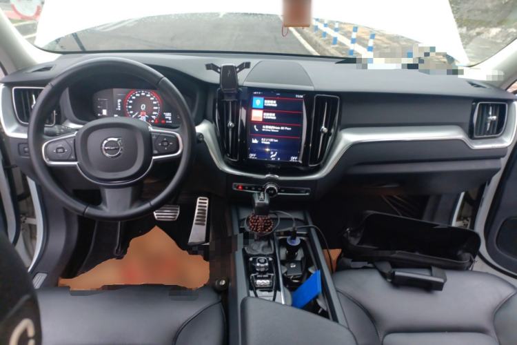 Used Volvo XC60 2019 T5 4x4 Smart Edition China V Standard