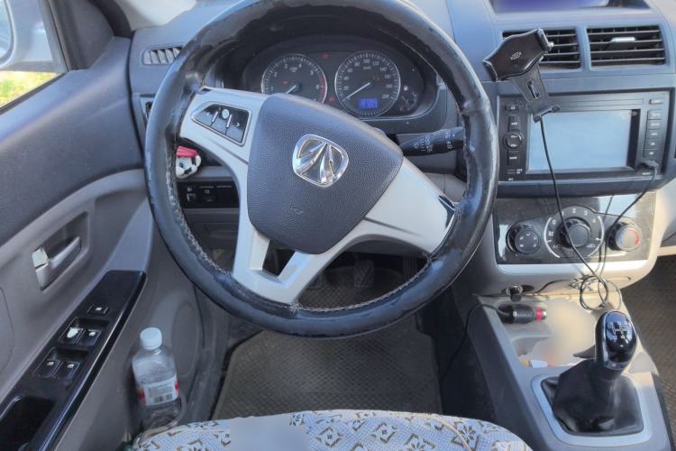 Used BAIC Weiwang M20 2014 1.5L Comfort Version BJ415B
