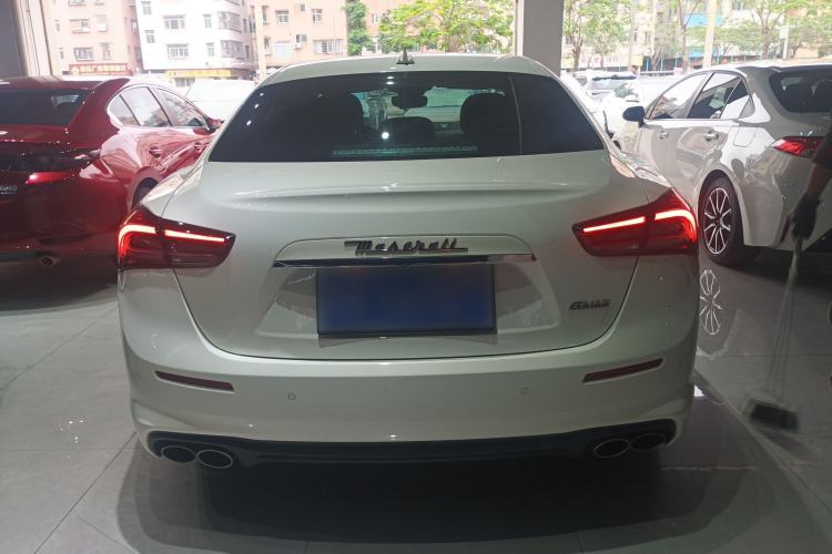 Used Maserati Ghibli 2021 2.0T Sharp Edition