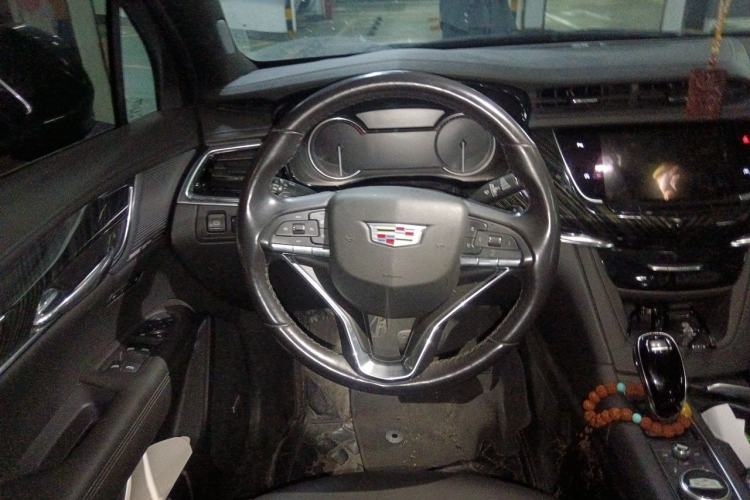 Used Cadillac XT6 2021 28T Six-Seater Four-Wheel-Drive Luxury Version
