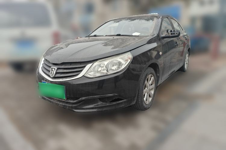 Used Baojun 630 2011 1.5L manual Comfort trim level