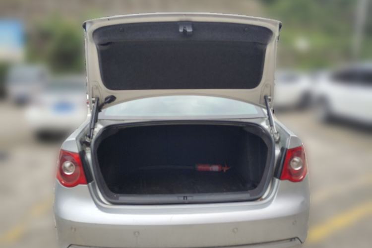 Used Volkswagen Sagitar 2011 1.4 TSI Automatic Tech Model
