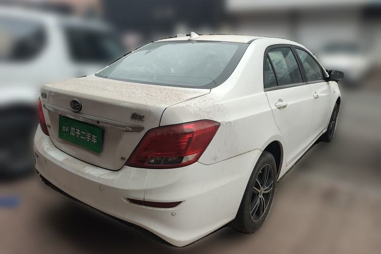 Used BYD Surui 2015 Revised Version 1.5L Manual Luxury Edition
