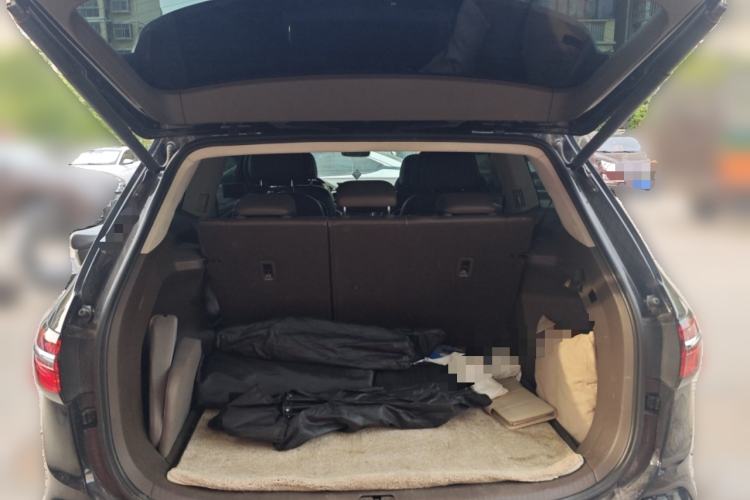 Used Volkswagen Viloran 2020 330TSI Luxury Edition Trunk