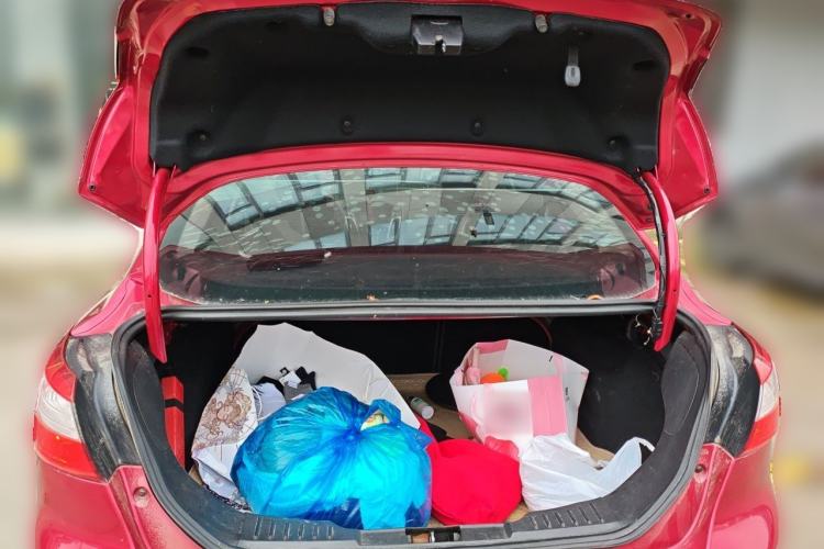 Used Ford Focus 2012 Sedan 1.6L Manual Fashion Edition Trunk