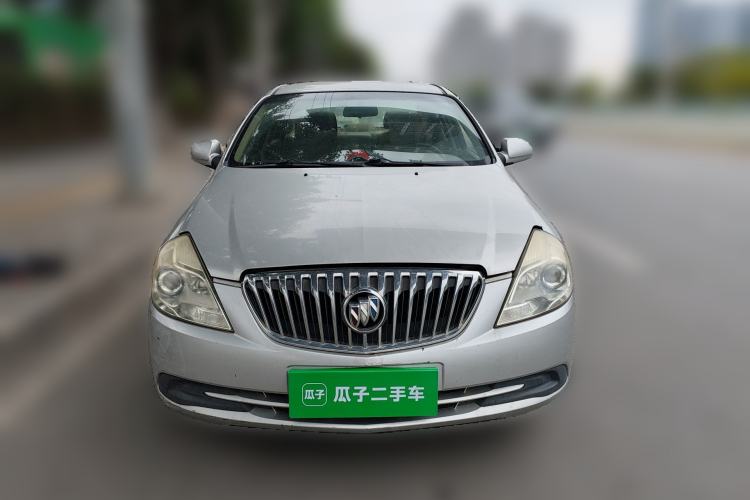 Used Buick Excelle 2015 1.5L Automatic Classic Model
