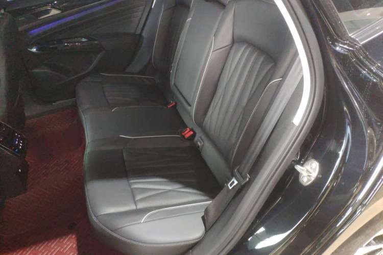 Used Volkswagen Passat 2023 Facelift 330TSI Luxury Edition