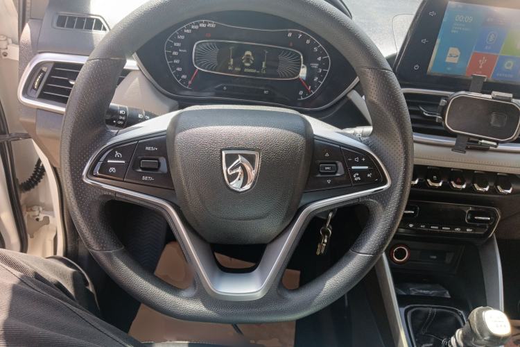 Used Baojun 510 2017 1.5L Manual Fashion Model Steering Wheel