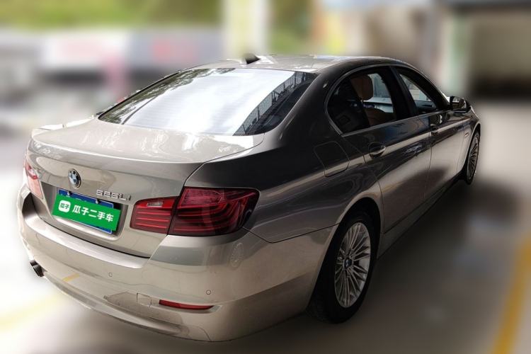 Used BMW 5 Series 2014 525Li Leading Model Rear Right 45 Deg