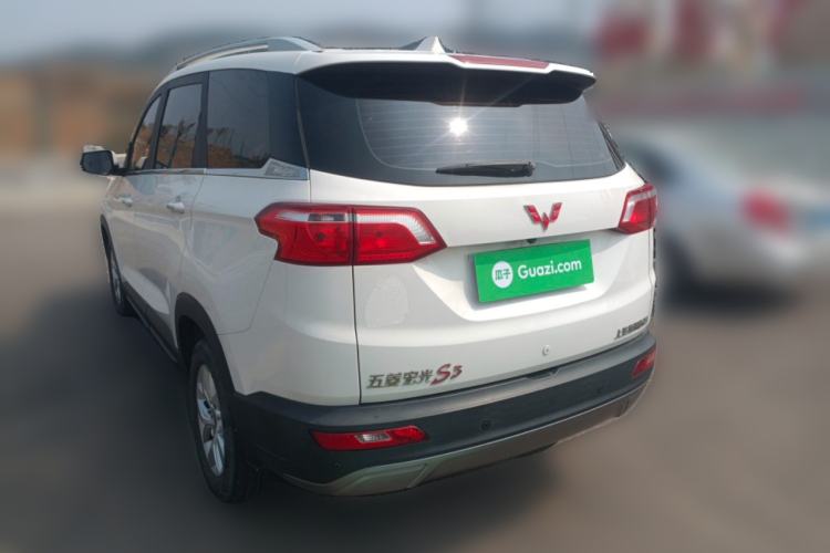 Used Wuling Hongguang S3 2018 1.5L Manual Luxury Model China V Standard
