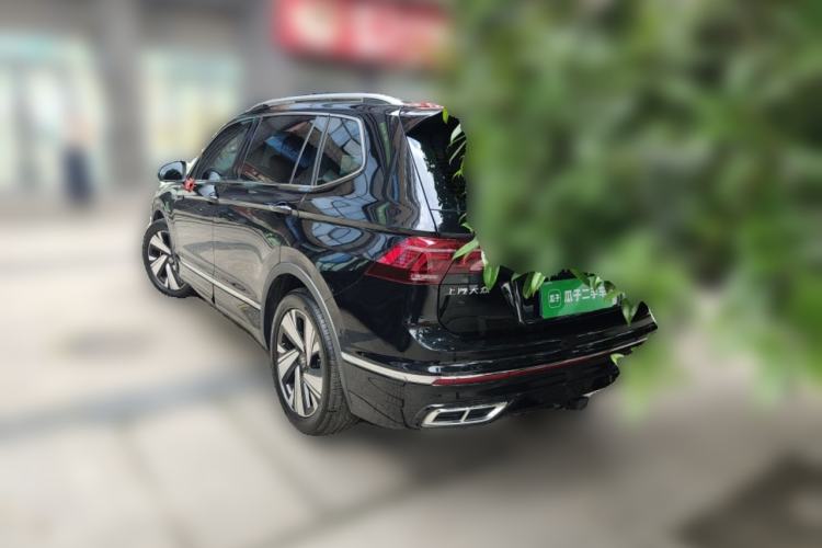 Used Volkswagen Tiguan L 2023 Restyled 330TSI Automatic Two-Wheel Drive R-Line Flagship Edition Rear Left 45 Deg