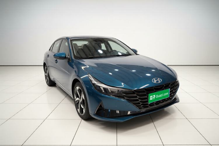 Used Hyundai Elantra 2021 1.5L CVT GLX Elite Edition Exterior 1