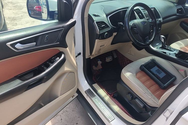 Used Ford Edge 2015 2.0T GTDi Two-Wheel-Drive Elite Edition