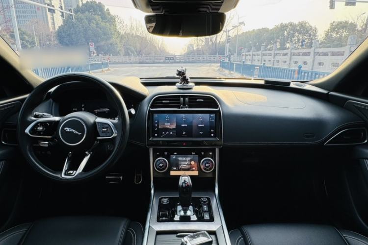 Used Jaguar XEL 2023 2.0T 250 PS R-DYNAMIC S Advanced Sport Edition