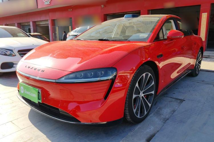 Used Hima Luxeed S7 2025 785 km Ultra