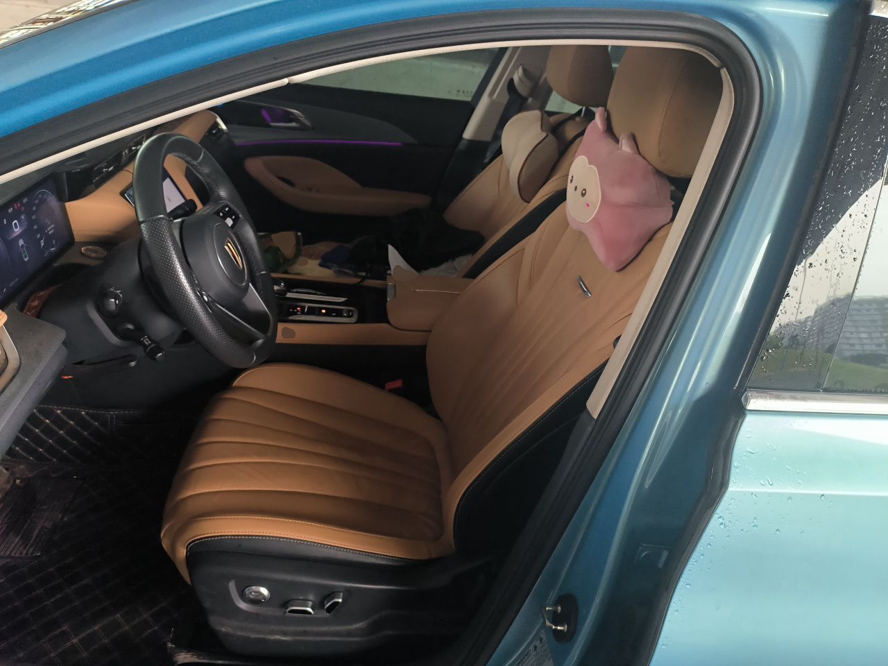 Hongqi H5 2023 2.0T Automatic Smart Connect Flagship Edition - Chinese Trim Chang — снимка 15