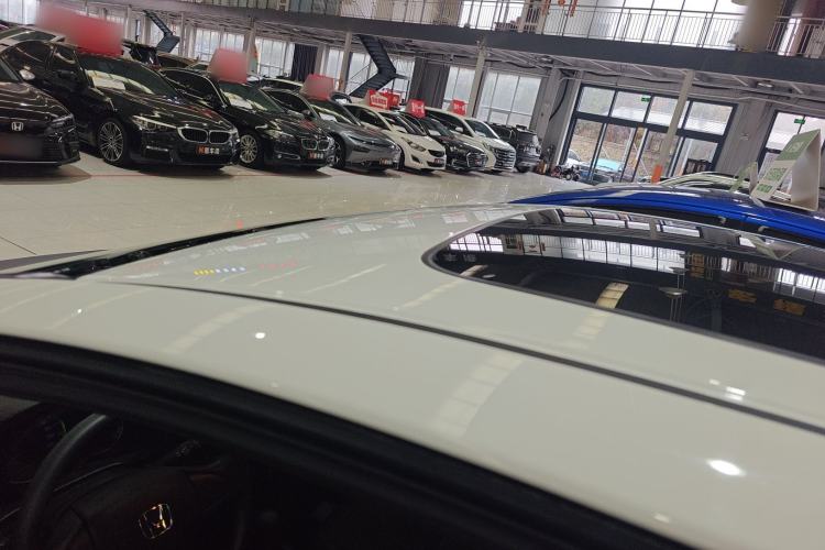 Used Honda Fit 2016 1.5L LXS CVT Comfort Sunroof Version Roof