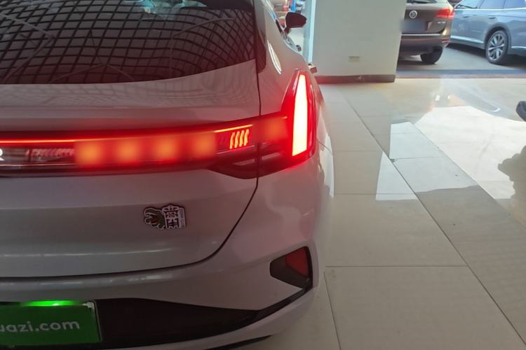 Used Zeekr 001 2025 WE Edition 100 kWh Rear-Wheel Drive