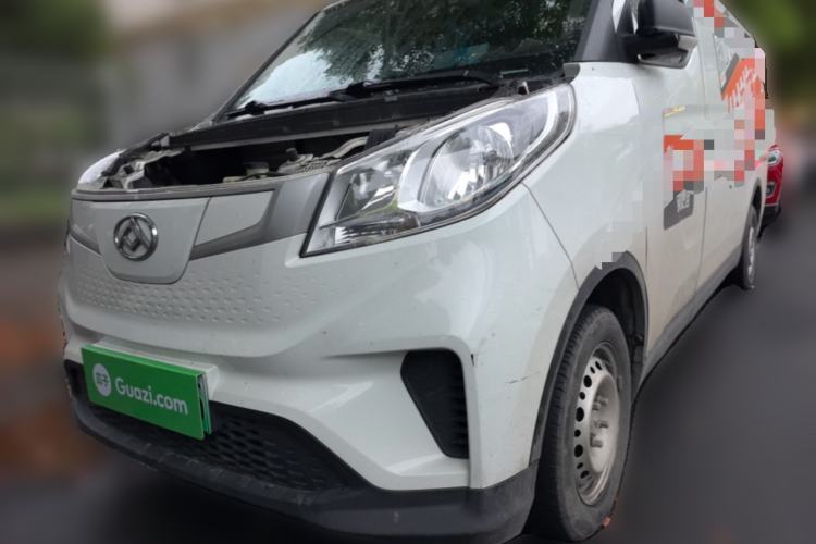 Used SAIC MAXUS EV30 2023 Pure-Electric Smart Logistics Expert with Long Wheelbase—Equipped with CATL Power Battery