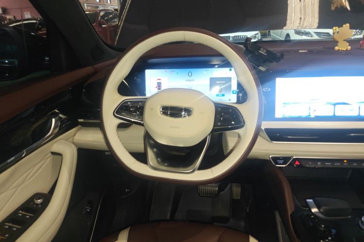 Used Geely Auto Monjaro L 2021 2.0TD DCT EVO Two-Wheel Drive Prestige Version Steering Wheel