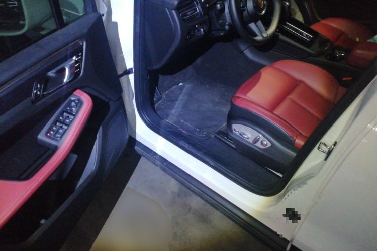 Used Porsche Macan 2024 Macan 2.0T