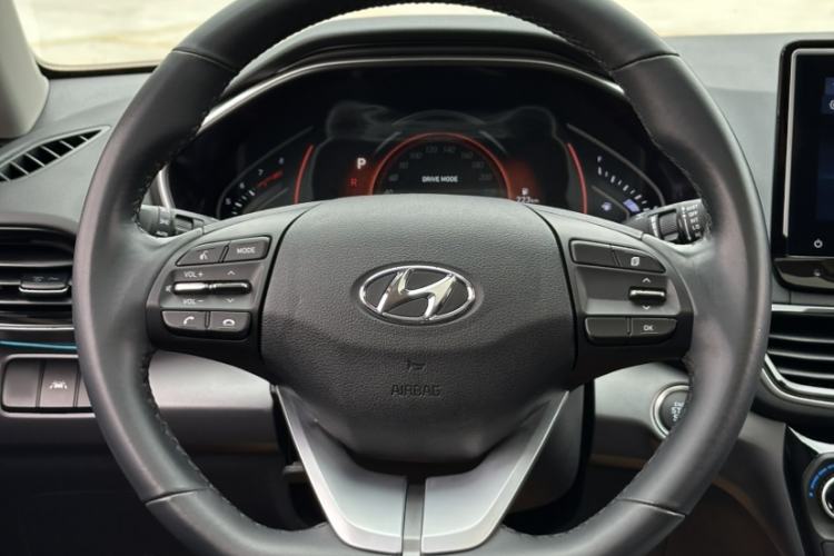 Used Hyundai Lafesta 2019 280TGDi Smart Edition China VI Standard Steering Wheel