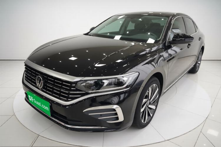 Used Volkswagen Passat 2025 Premium Version 380TSI Dragon Edition