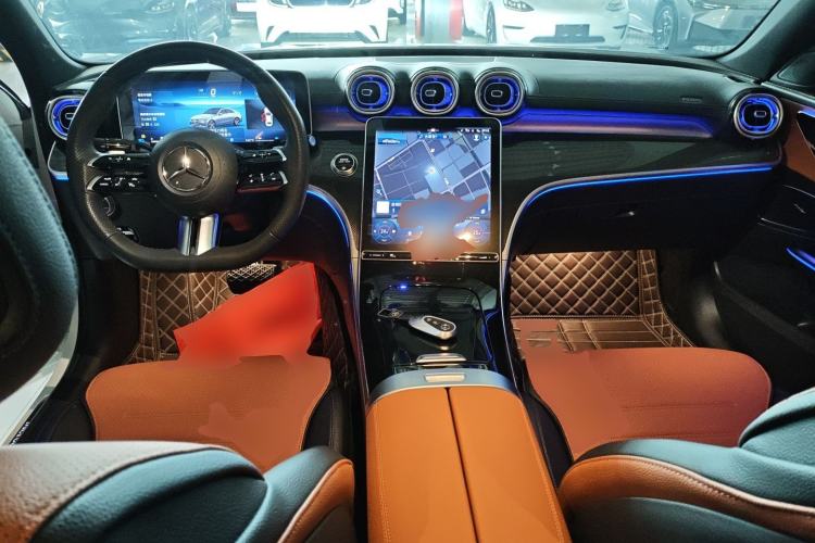 Used Mercedes-Benz C-Class 2023 Restyled C 260 L Sport Edition Center Console