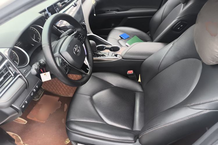 Used Toyota Camry 2019 Revised Version 2.0G Luxury Edition Left Front Seat
