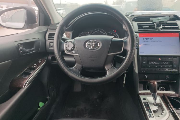 Used Toyota Camry 2015 2.0G Premier Edition Steering Wheel