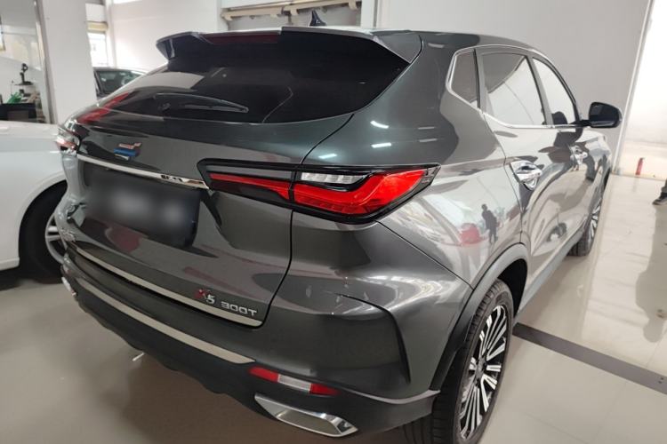 Used CHANGAN OSHAN X5 2021 Revised Version 1.5T DCT Luxury Edition
